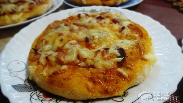 Рецепт: Пресное тесто для пиццы - Отличное, пышное тесто.