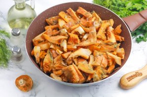 Жареные грибы рыжики